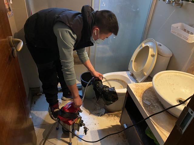 徐汇马桶疏通-疏通下水道