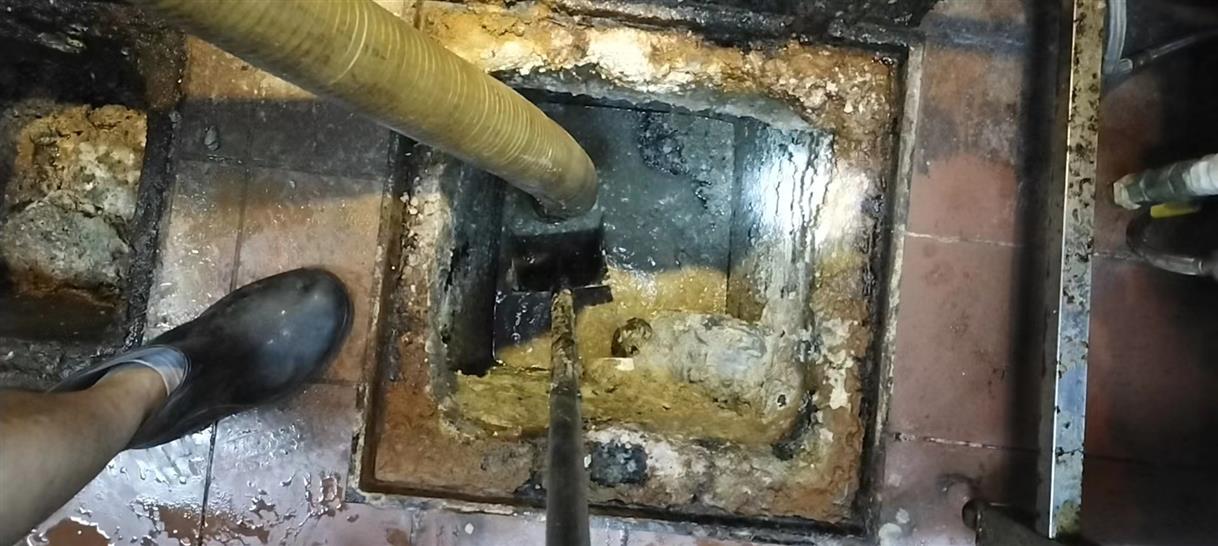 徐汇化油池清理-污水池清掏